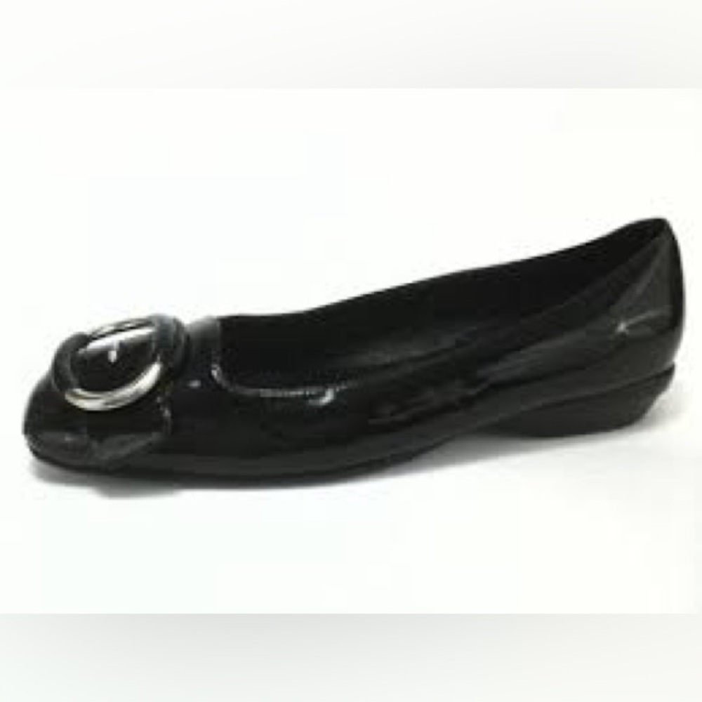 Cole Haan black flats patent leather size 7.5